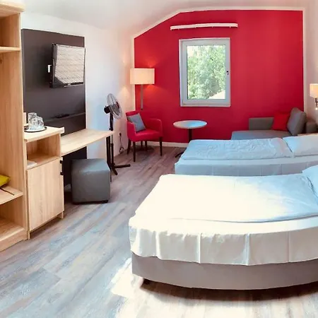 Lindenhof 3* Grasbrunn