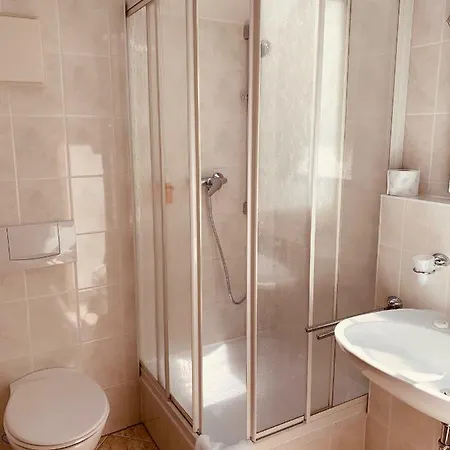 Lindenhof 3*