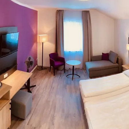 Gasthuis Lindenhof 3*